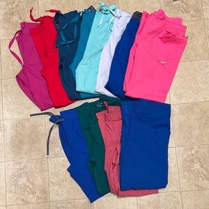 MEDICAL SCRUB PANTS SMALL NEW WITH TAGS MAKE A BUNDLE